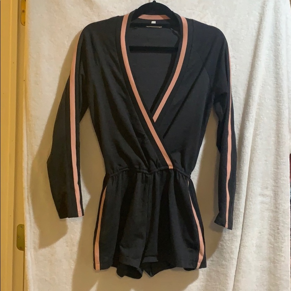 Romper with pockets